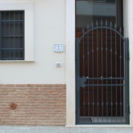 B&B Bianco Apartments Orta Nova Bagian luar foto